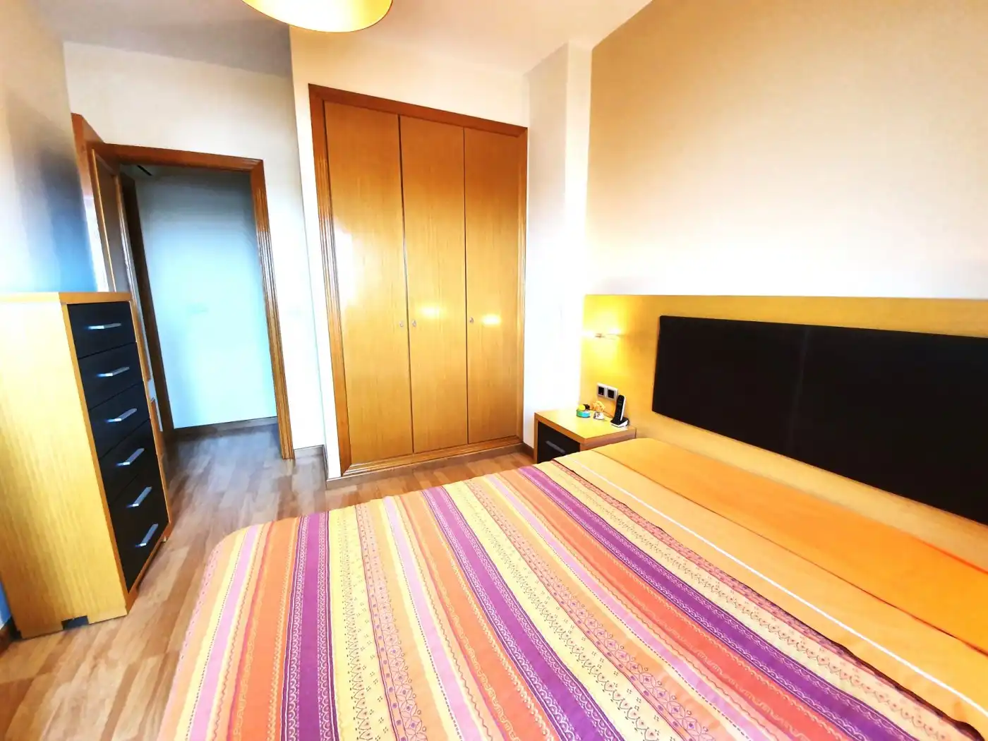 Dormitori de Àtic de lloguer en Riba-roja de Túria amb Aire condicionat, Calefacció i Parquet