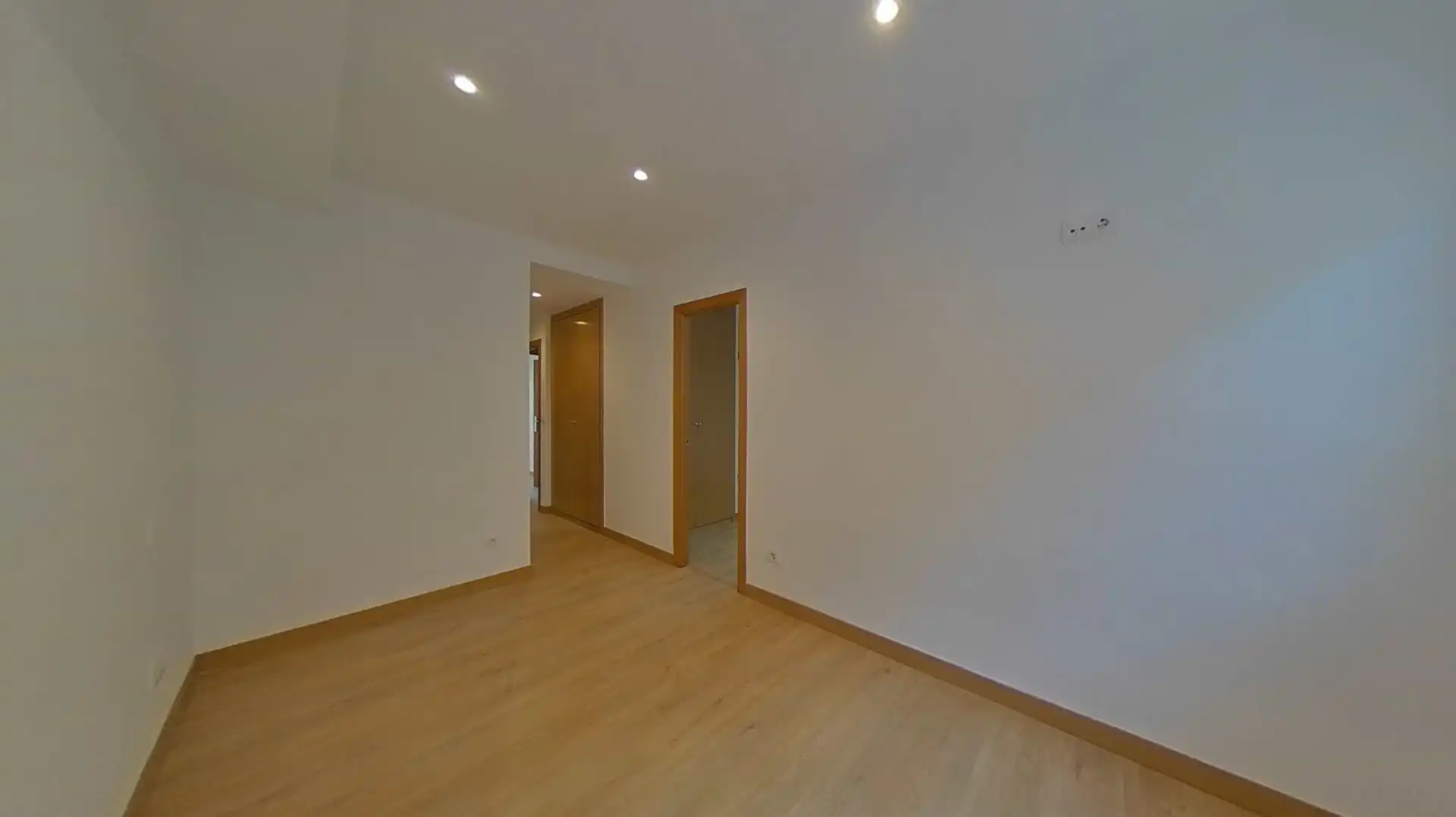 Habitación de Piso en venta en Madrid con Aire acondicionado y Calefacción