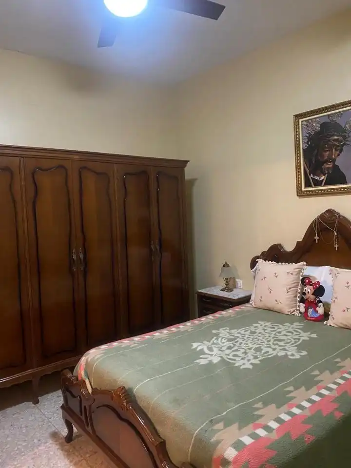 Habitación de Casa o chalet en venta en Dos Hermanas con Aire acondicionado y Trastero