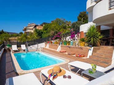 Casa amb balcó en venda a Carrer Formentor