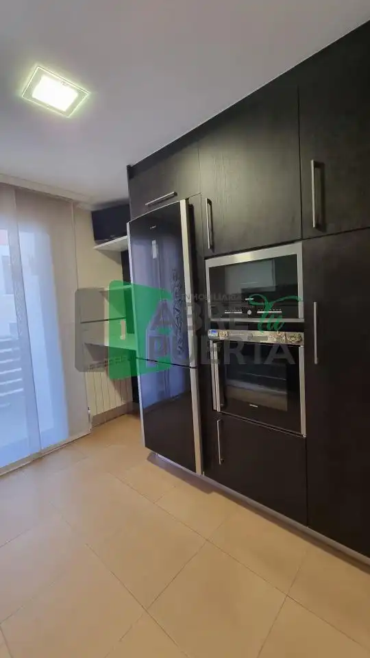 Küche von Wohnung zur Miete in Allariz mit Heizung, Parkett und Möbliert