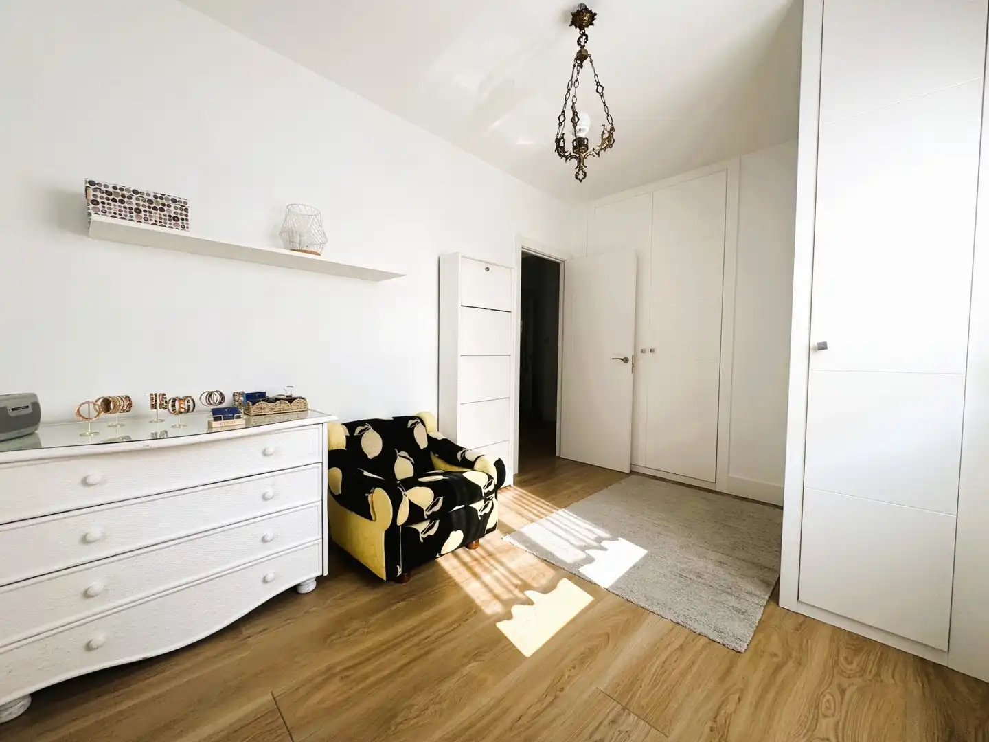 Habitación de Piso en venta en Getxo  con Calefacción, Parquet y Amueblado