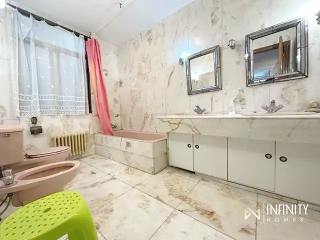 Baño de Apartamento de alquiler en Bilbao  con Calefacción