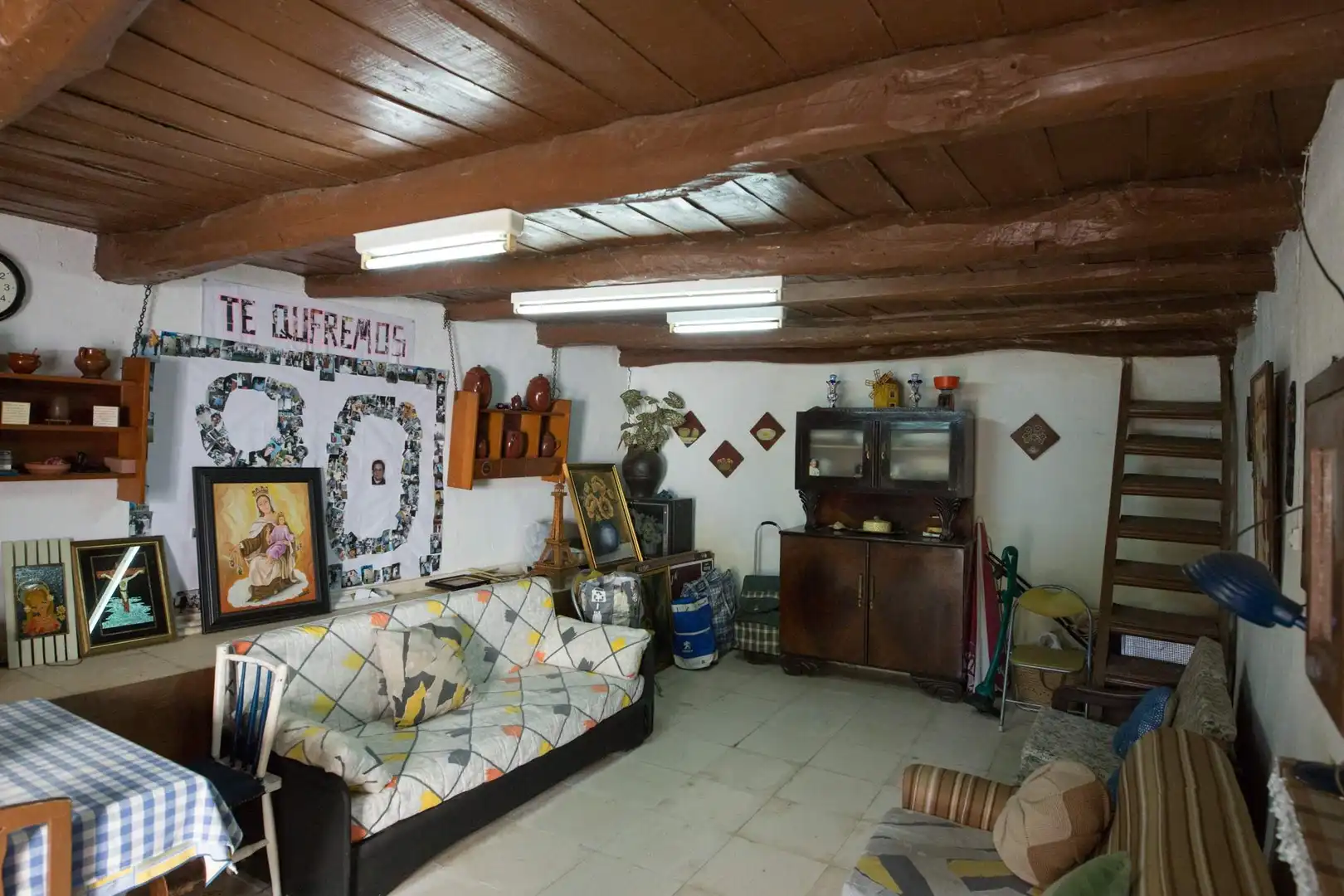 Houses for sale in Gordoncillo  with Heating, Private garden and Storage room
