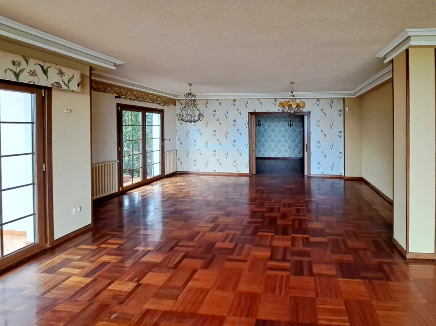 Dining room of Houses for sale in Castrillón  with Heating, Private garden and Parquet flooring