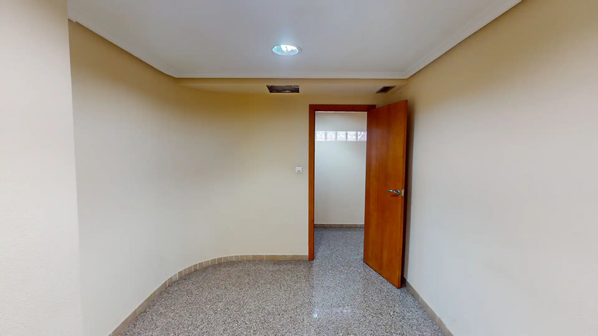 Flat for sale in Elche / Elx  with Air Conditioner and Heating