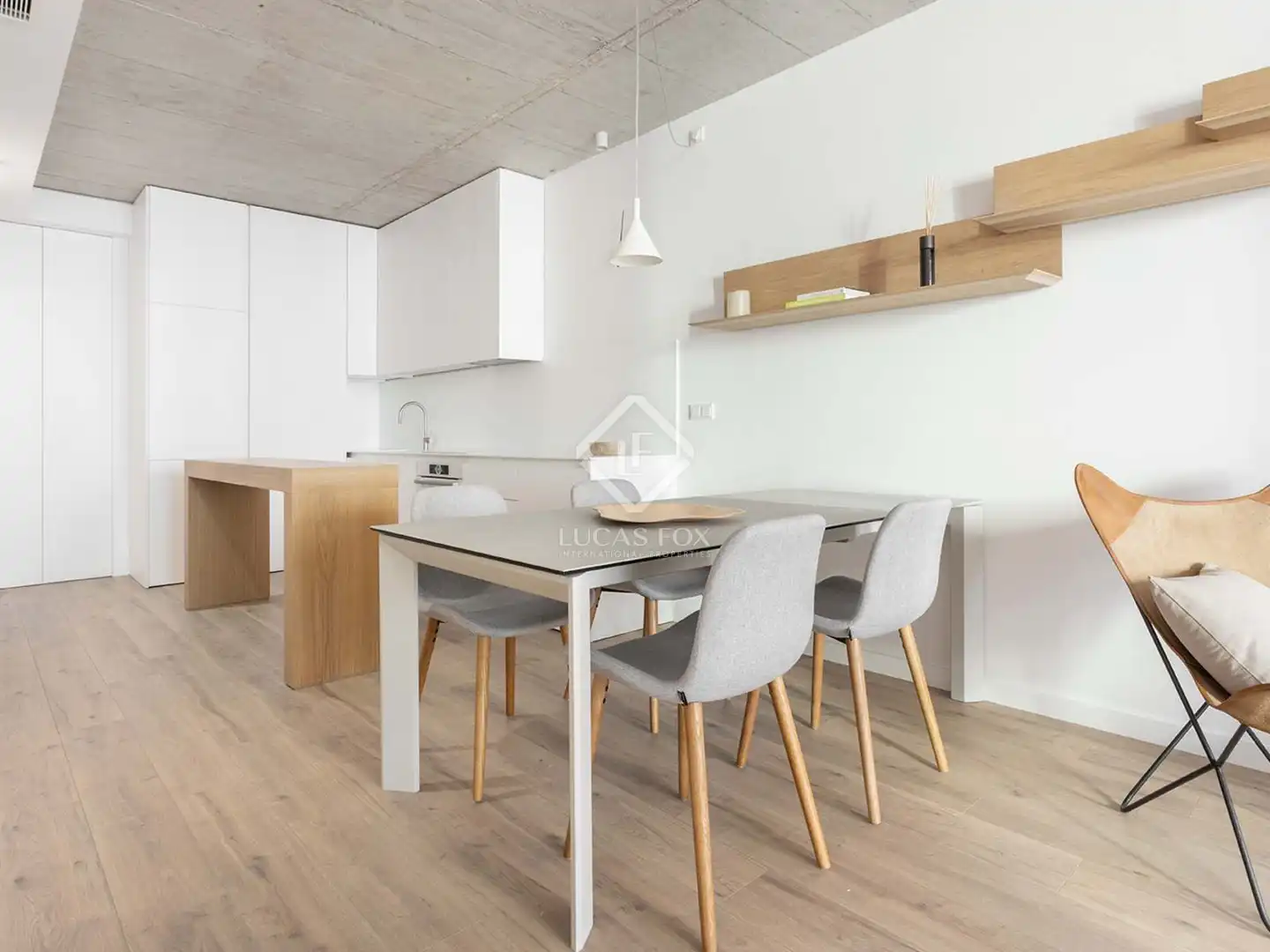 Cuina de Pis en venda en Barcelona amb Aire condicionat, Calefacció i Parquet