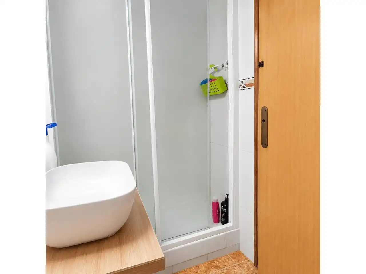 Badezimmer von Wohnung zum Verkauf in Sabadell mit Klimaanlage, Heizung und Terrasse