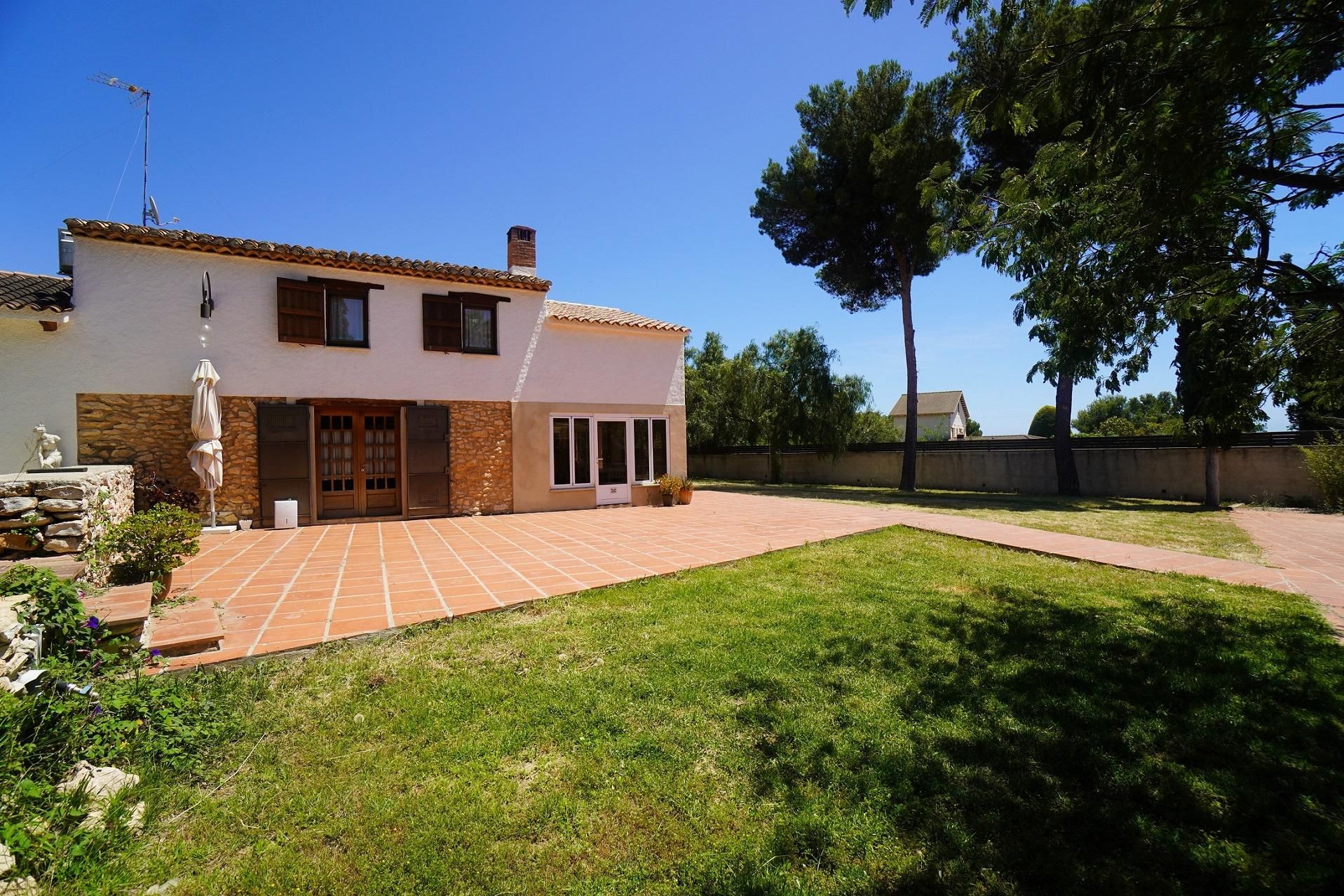 Country house for sale in Carrer Carrer de l'Arc Iris, 32, Els Masos - Els Garrofers