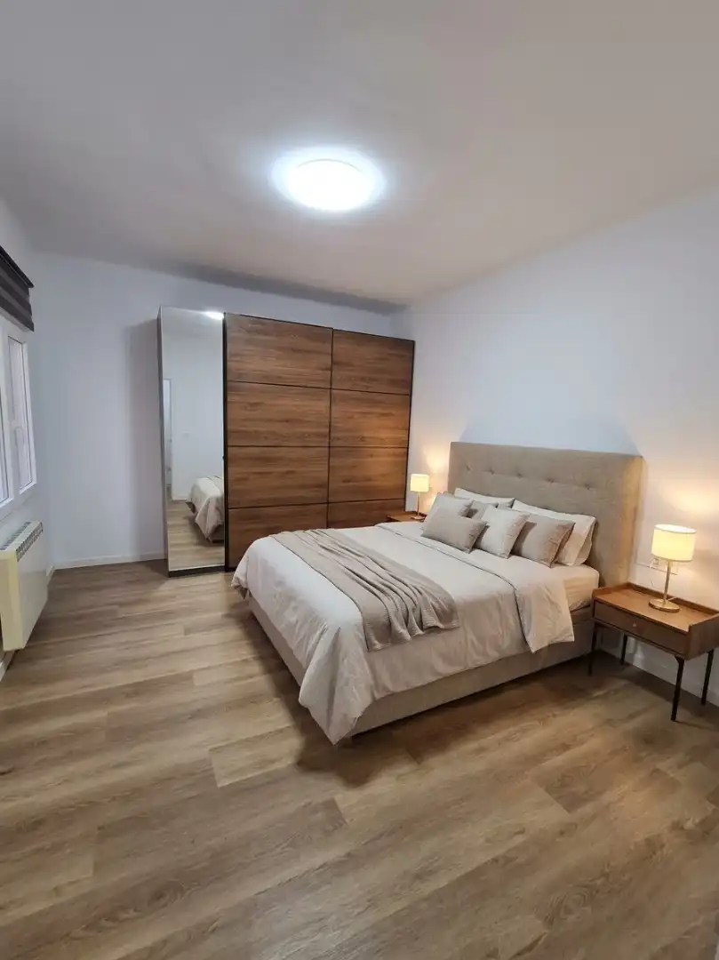 Bedroom of Flat for rent in Avilés  with Heating, Parquet flooring and Terrace