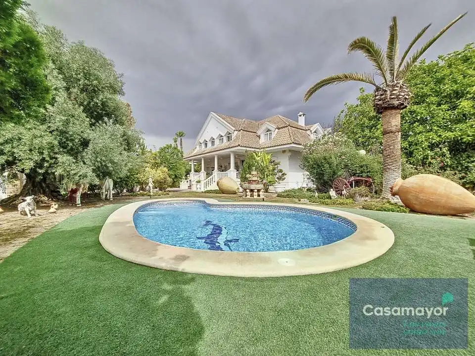 Swimming pool of Houses for sale in San Vicente del Raspeig / Sant Vicent del Raspeig  with Air Conditioner, Heating and Private garden