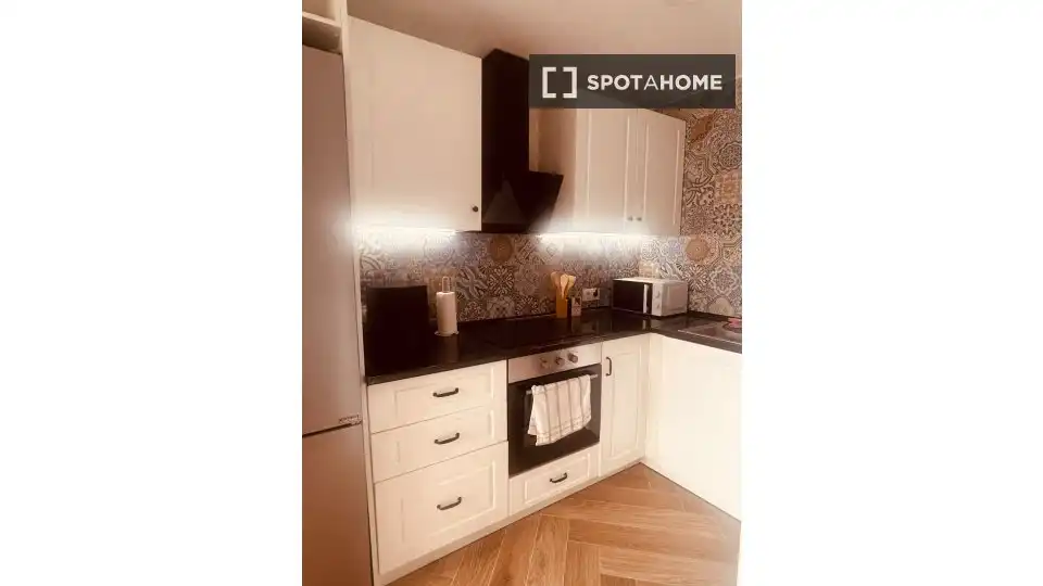 Cuina de Estudi per a compartir en Sagunto / Sagunt amb Aire condicionat, Terrassa i Moblat