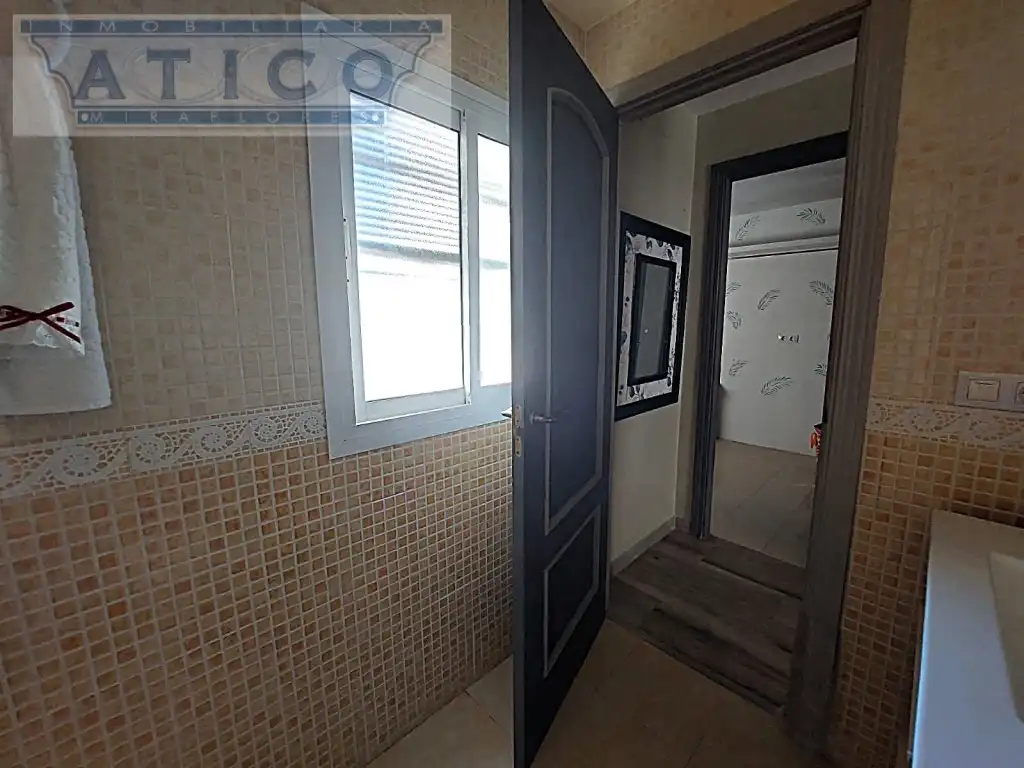 Houses for sale in Sevilla  with Air Conditioner and Terrace