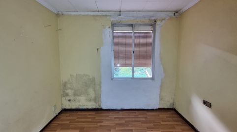 Foto 5 de Piso en venta en C/ Perafita, Ciutat Meridiana, Barcelona Capital