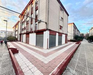 Exterior view of Premises for sale in  Granada Capital