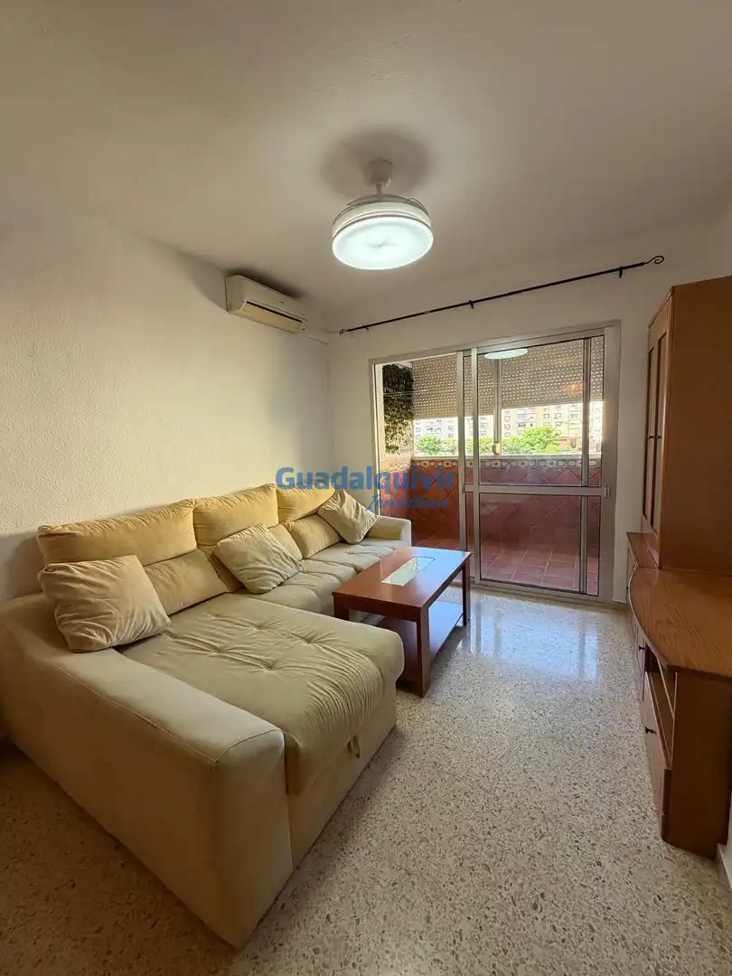 Wohnung zur Miete in Avenida de Europa