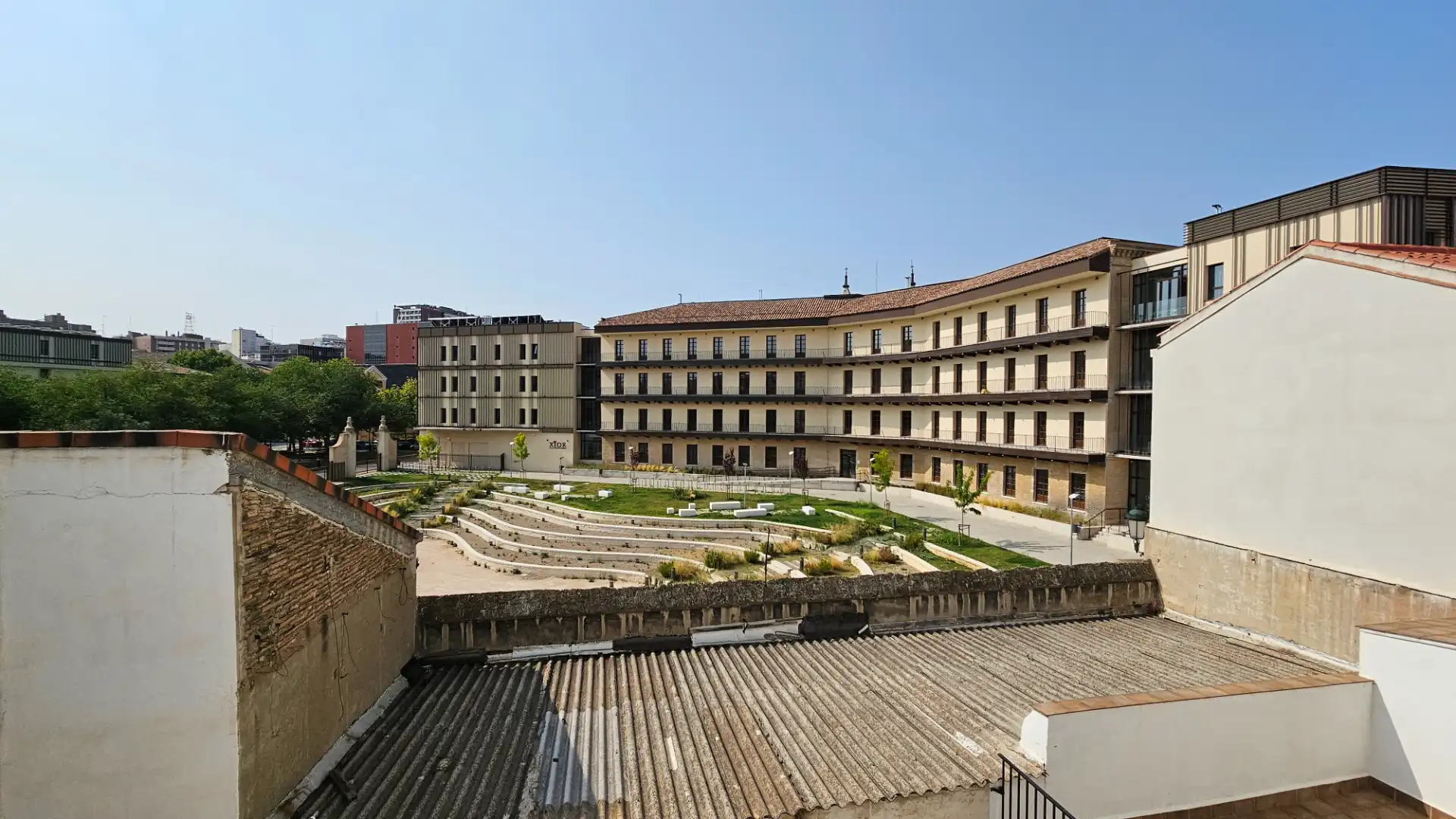 Exterior view of Flat for sale in Zaragoza