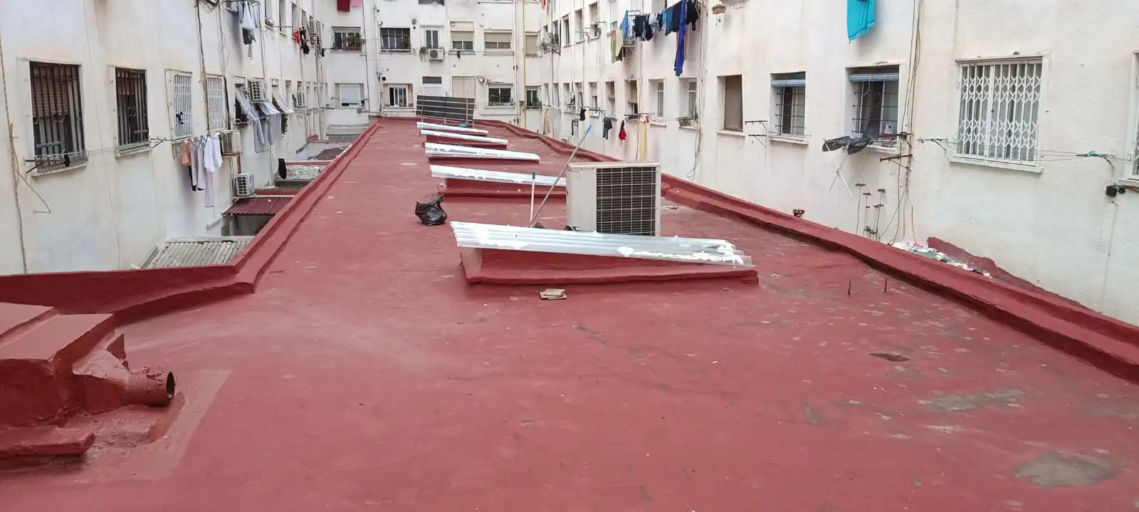 Vista exterior de Oficina en venda en Valencia amb Terrassa