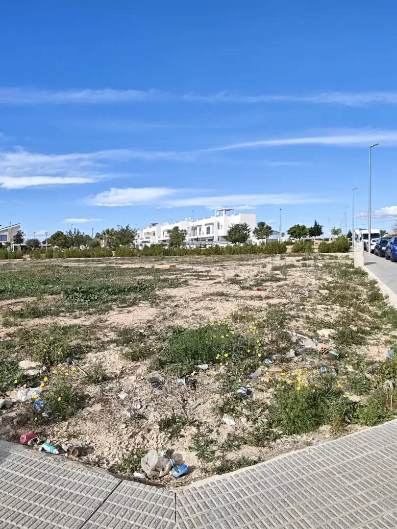 Terreno residenziale in vendita a Los Montesinos, imagen 2