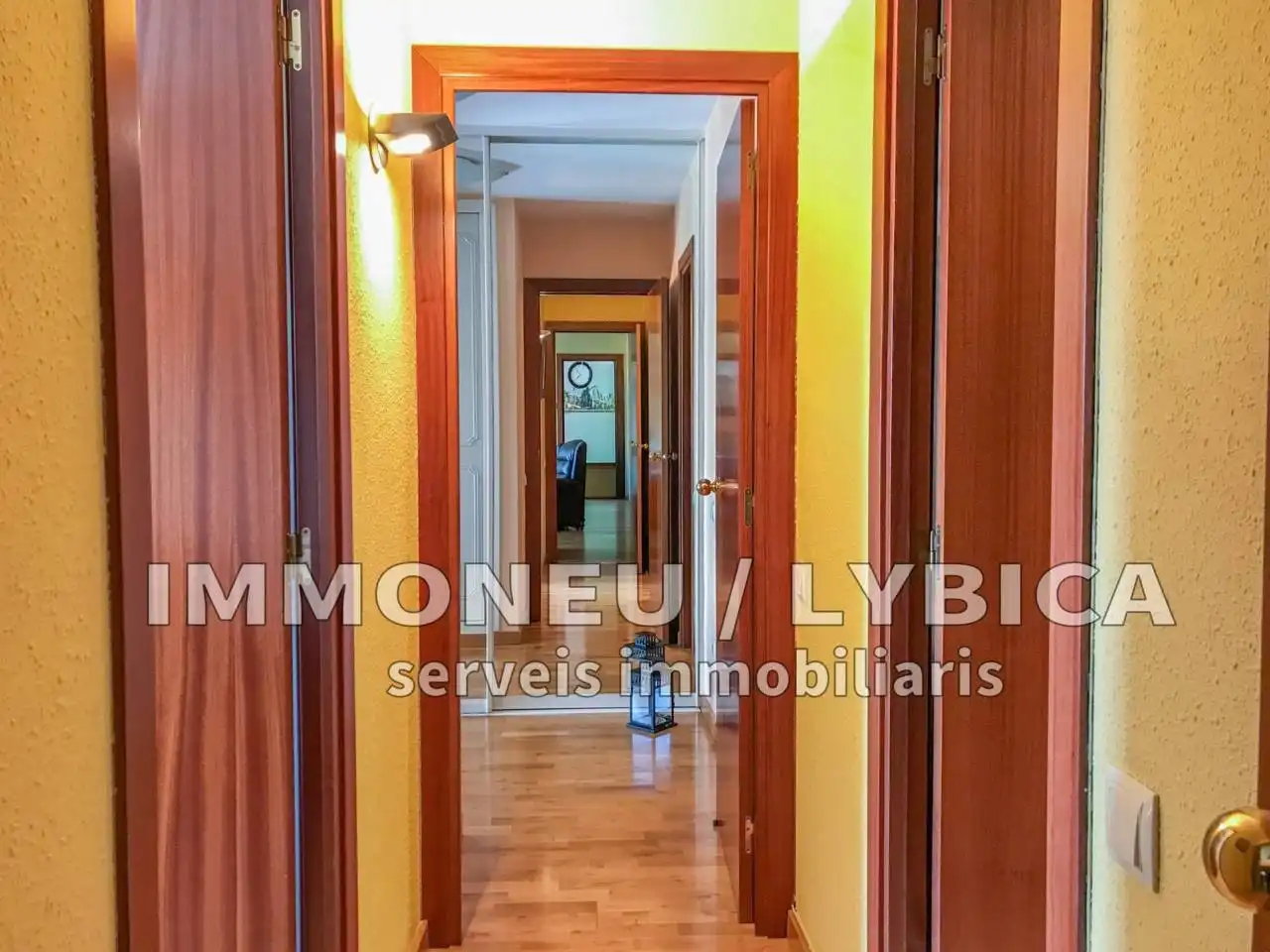 Außenansicht von Maisonette zum Verkauf in Puigcerdà mit Heizung, Parkett und Balkon