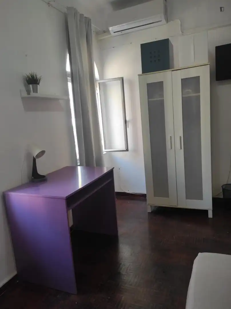 Room in Guindalera