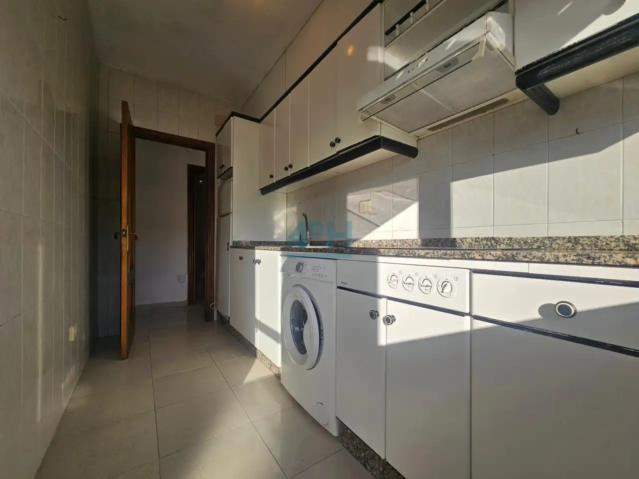 Flat with terrace for sale in Couto, imagen 3