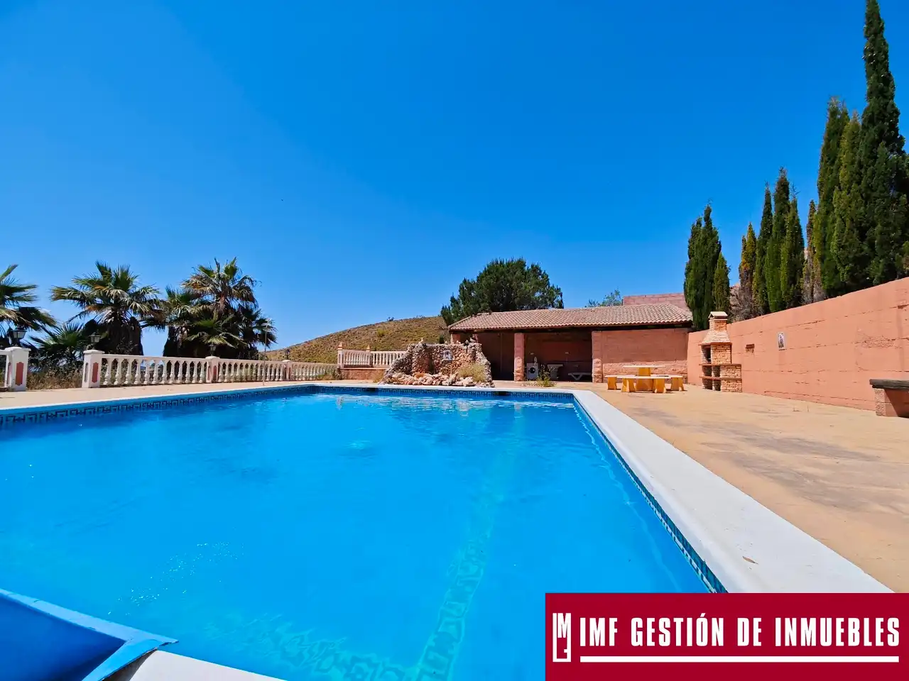 Piscina de Casa o xalet en venda en Canillas de Aceituno amb Terrassa, Piscina i Moblat