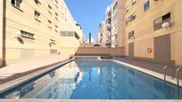 Swimming pool of Flat for sale in Alicante / Alacant  with Air Conditioner, Terrace and Balcony