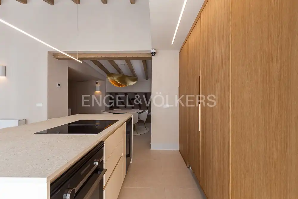 Cocina de Ático de alquiler en Valencia con Aire acondicionado, Calefacción y Terraza