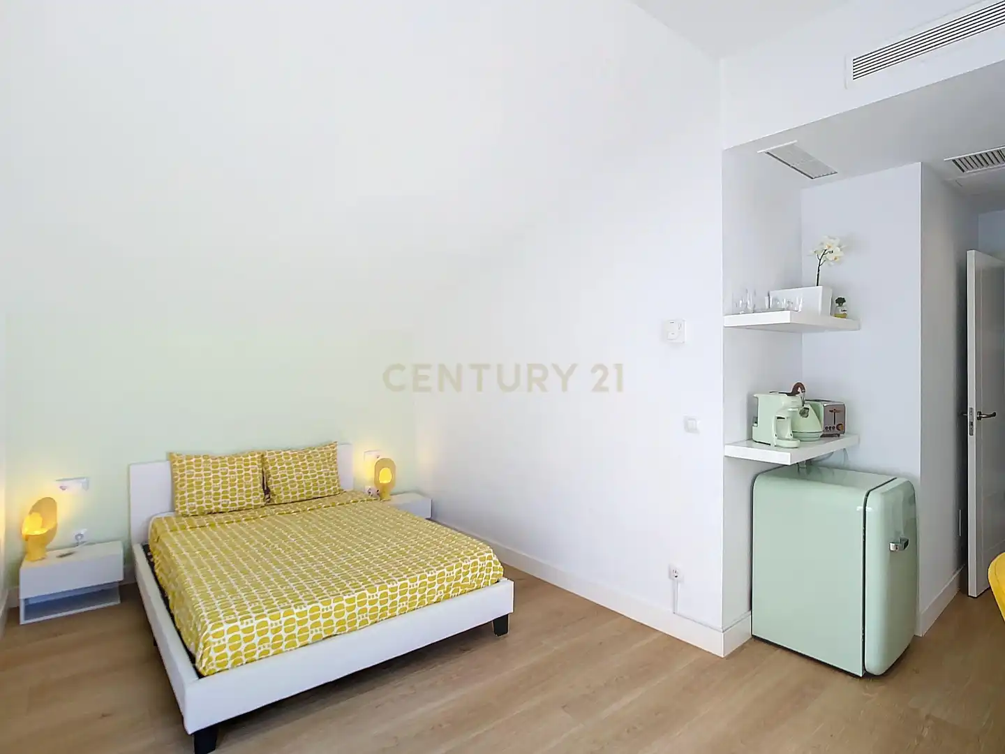 Schlafzimmer von Haus oder Chalet zum Verkauf in Benalmádena mit Klimaanlage, Balkon und Alarm