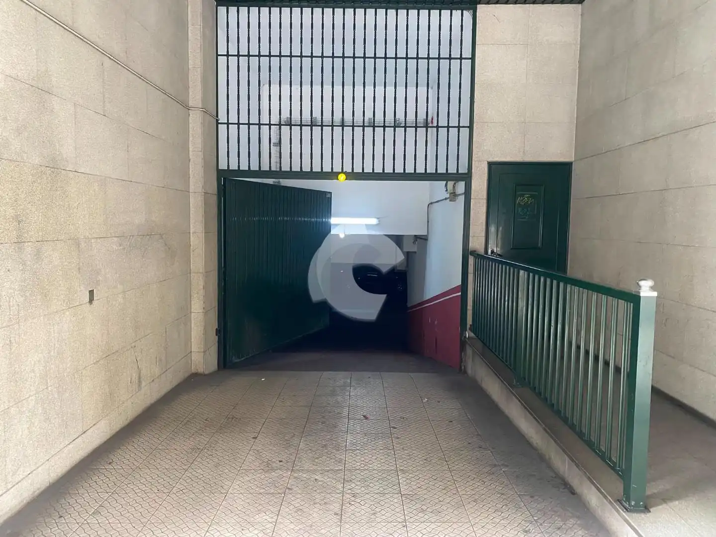 Parking of Garage for rent in Ourense Capital 