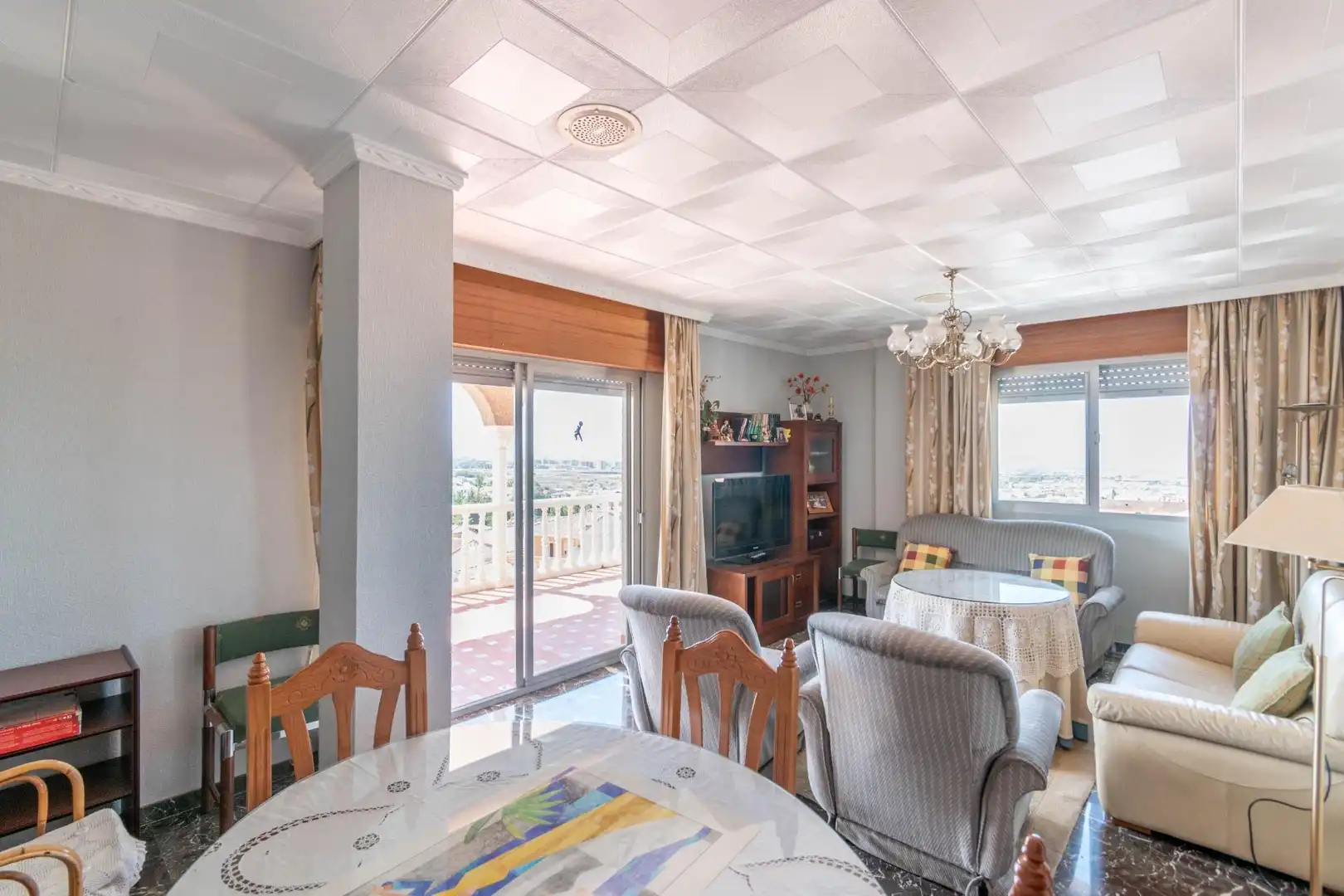 Dining room of Detached homes for sale in Jun  with Terrace, Furnished and Alarm