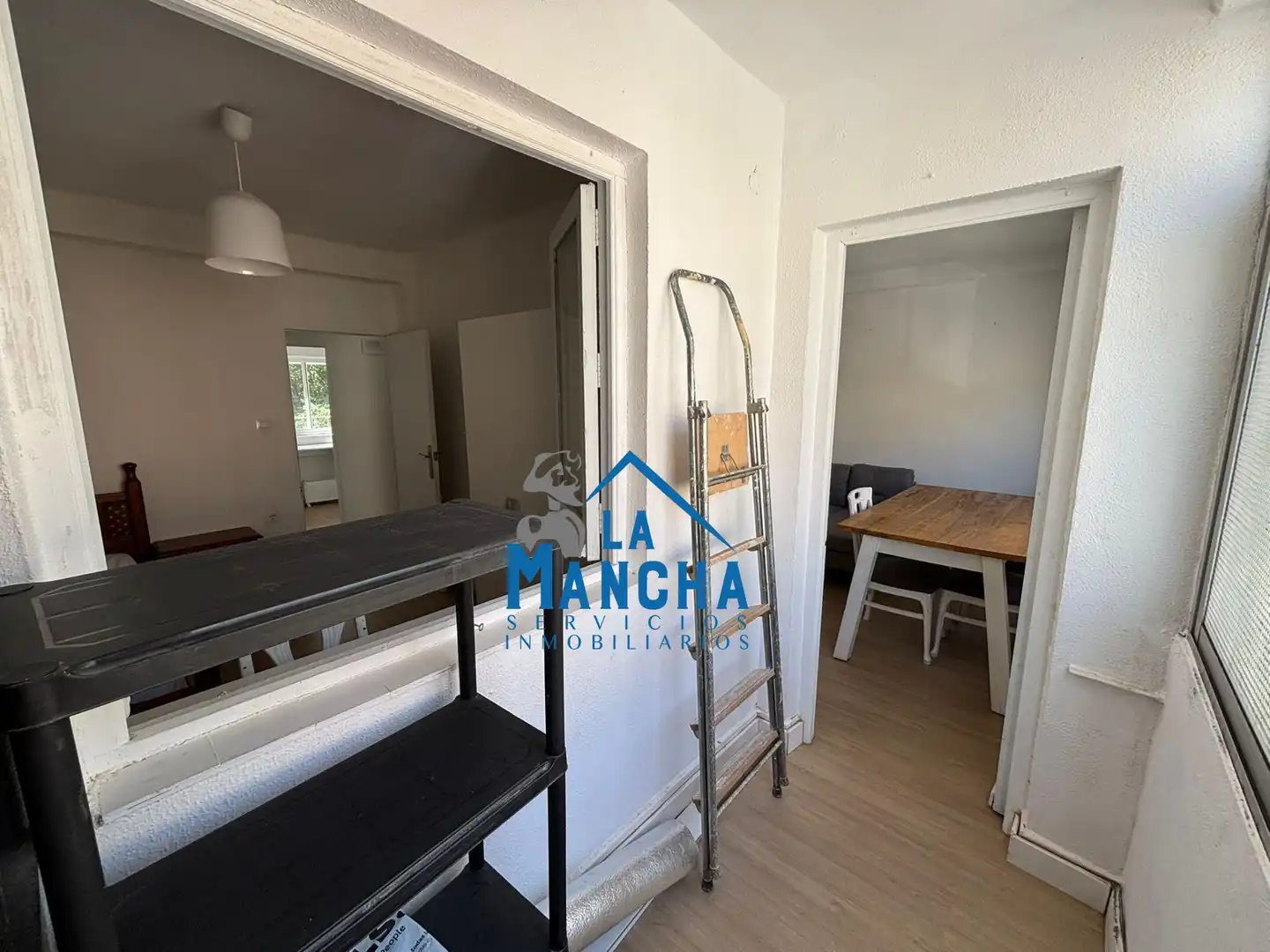 Wohnung zur Miete in Hermanos Falcó