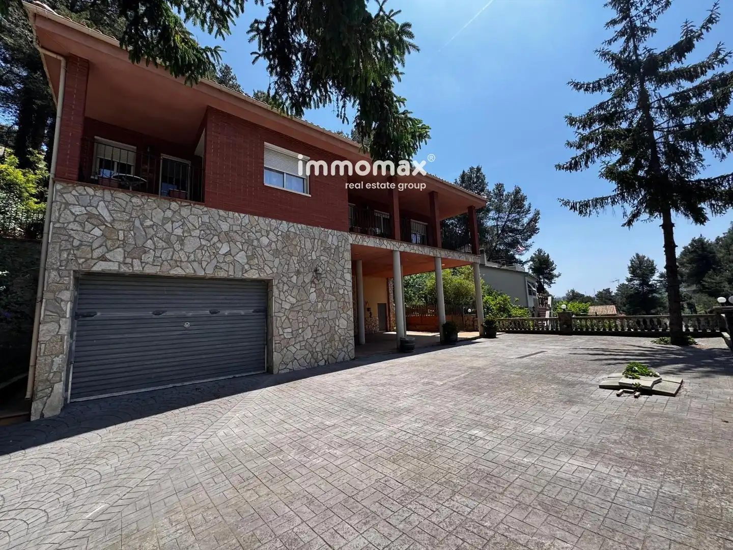 Vista exterior de Casa o chalet en venta en Vallirana con Aire acondicionado, Calefacción y Terraza