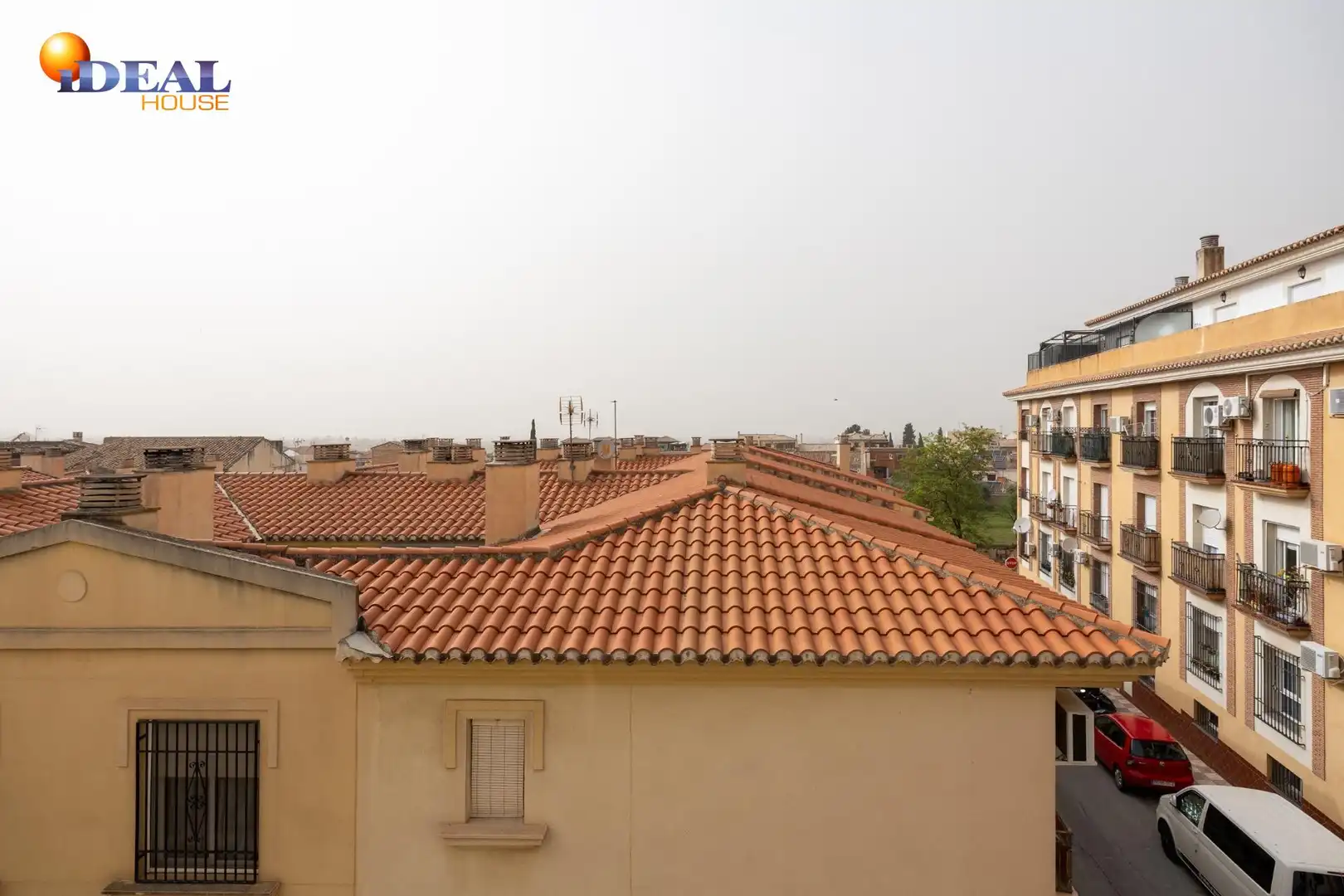 Piso con terraza en venta en Calle GONZALO DE BERCEO, imagen 21