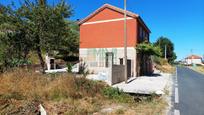 Exterior view of House or chalet for sale in Amoeiro