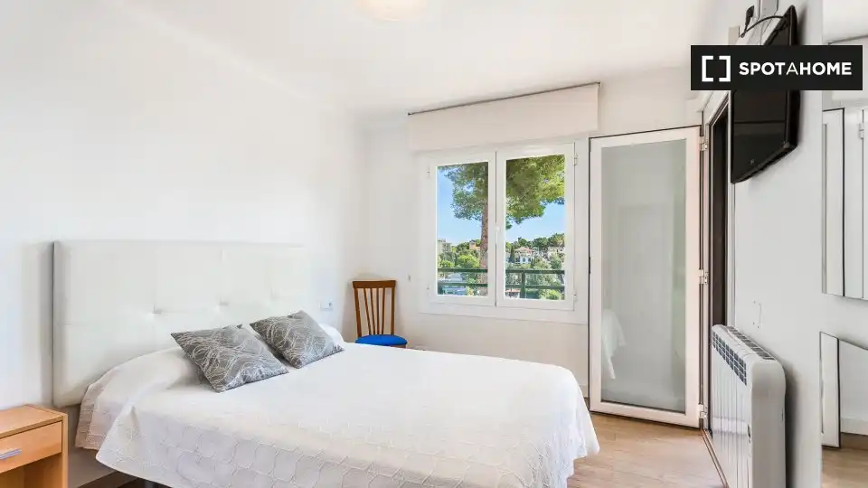 Room in Cala Major