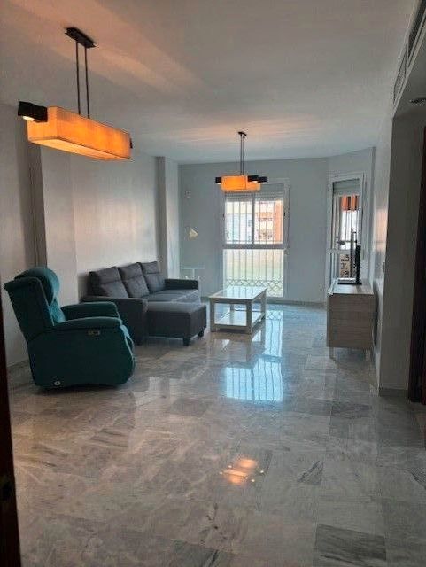Flat to rent in Plaza de las Estrellas, Ciudad Aljarafe