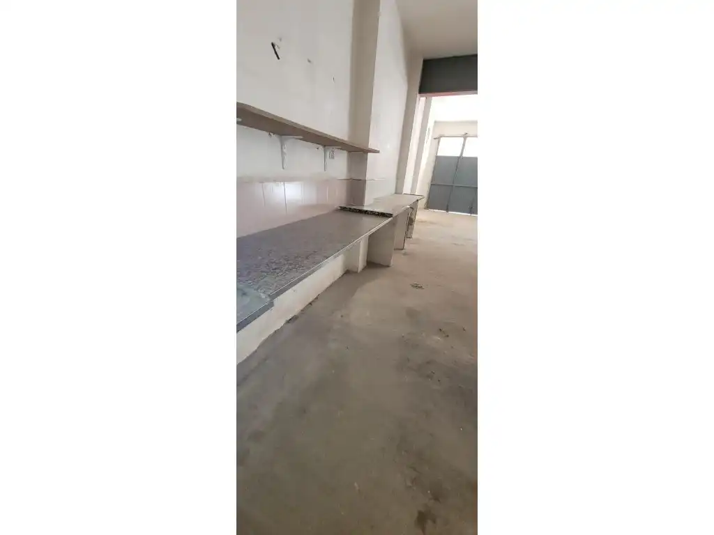 Local en venta en Bellcaire d'Urgell