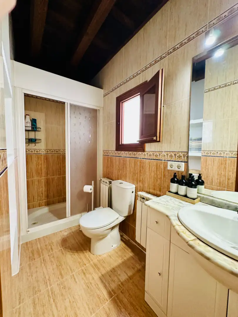 Baño de Casa o chalet en venta en Sant Joan de Labritja con Aire acondicionado, Calefacción y Jardín privado