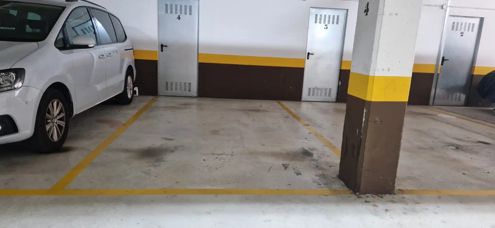 Parking de Piso en venta en Aranguren con Calefacción, Parquet y Trastero