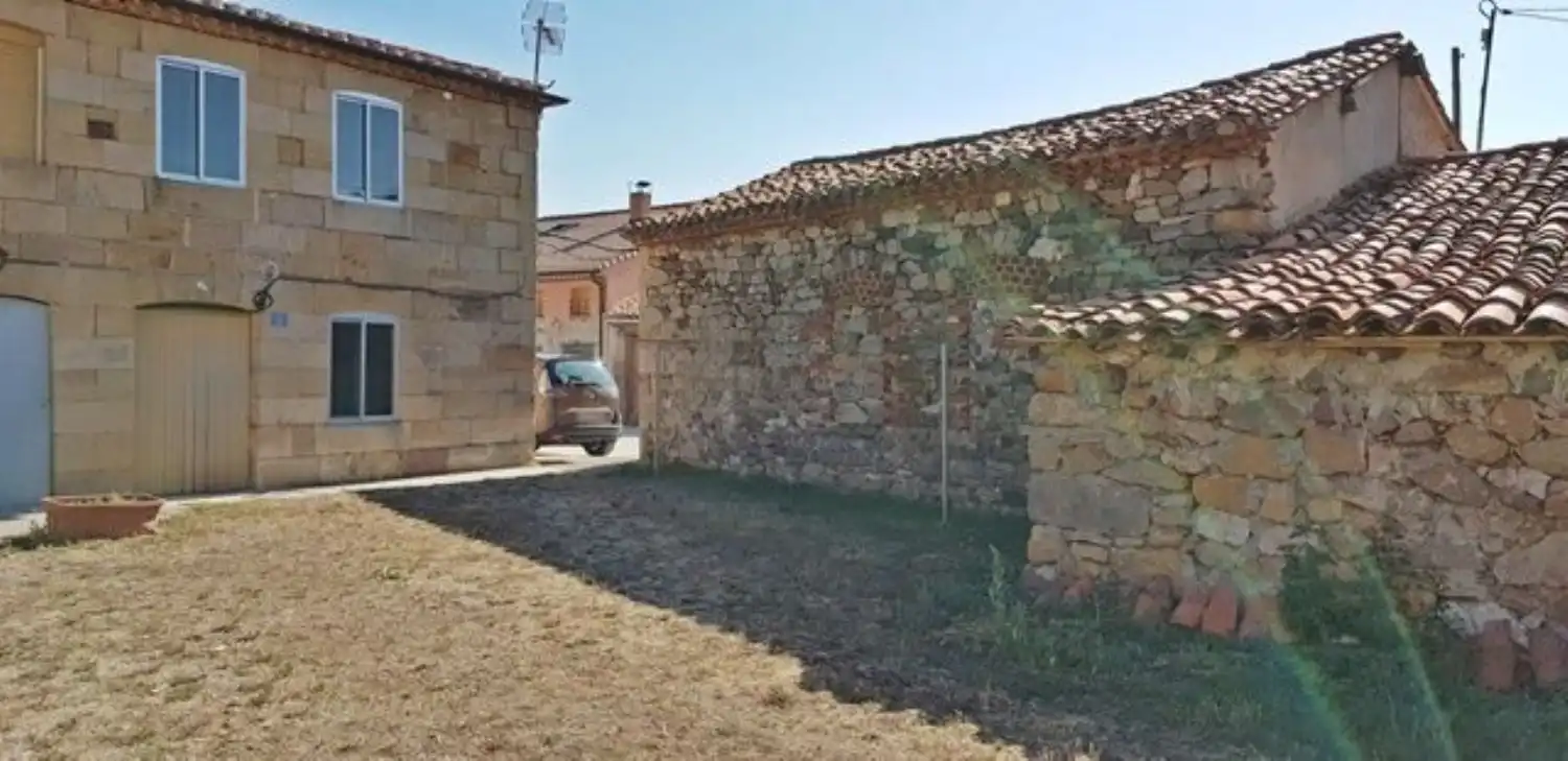 Industrial buildings for sale in Barbadillo del Mercado