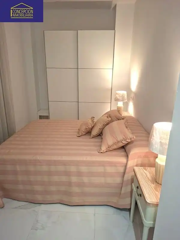Bedroom of Apartments for rent in Córdoba  with Air Conditioner, Heating and Furnished