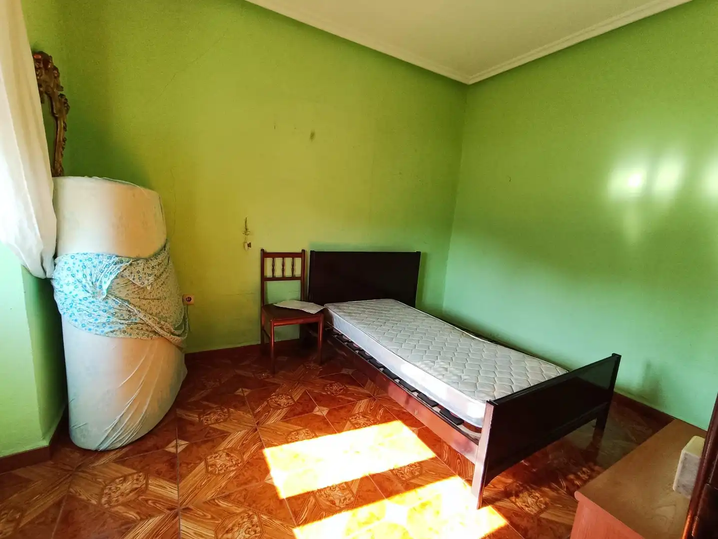 Habitación de Casa o chalet en venta en Langreo con Jardín privado y Trastero