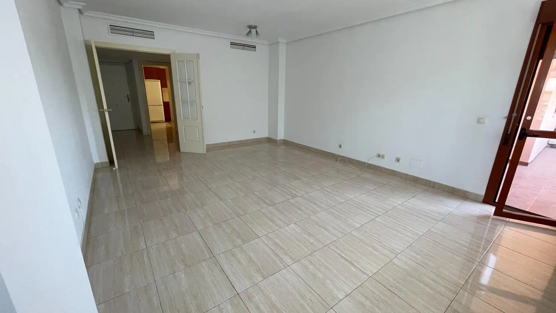 Flat for sale in LUIS PORTERO, El Tejar - Hacienda Bizcochero