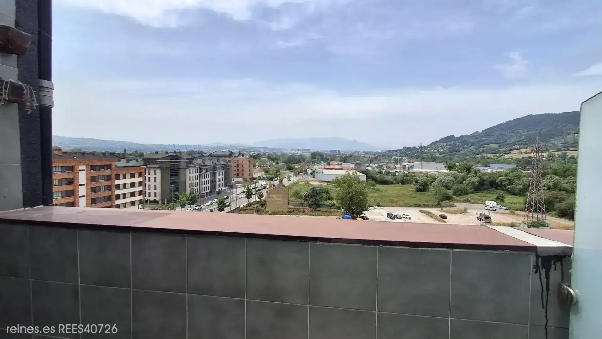 Terrassa de Apartament de lloguer en Siero amb Calefacció