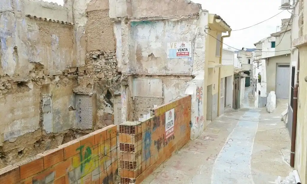 Außenansicht von Residential zum Verkauf in Tuéjar