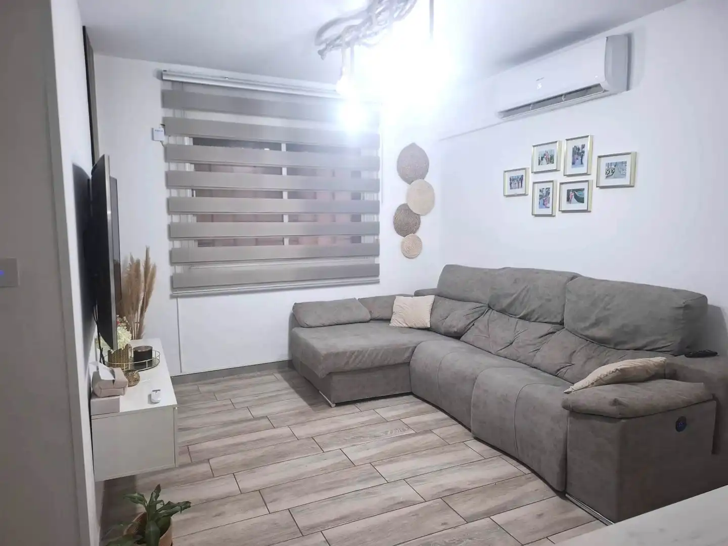 Sala d'estar de Pis en venda en Ripollet amb Aire condicionat, Calefacció i Terrassa