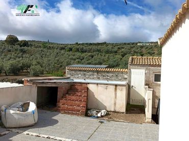 Casa amb piscina en venda a Calle Hoyo de Valdecanales