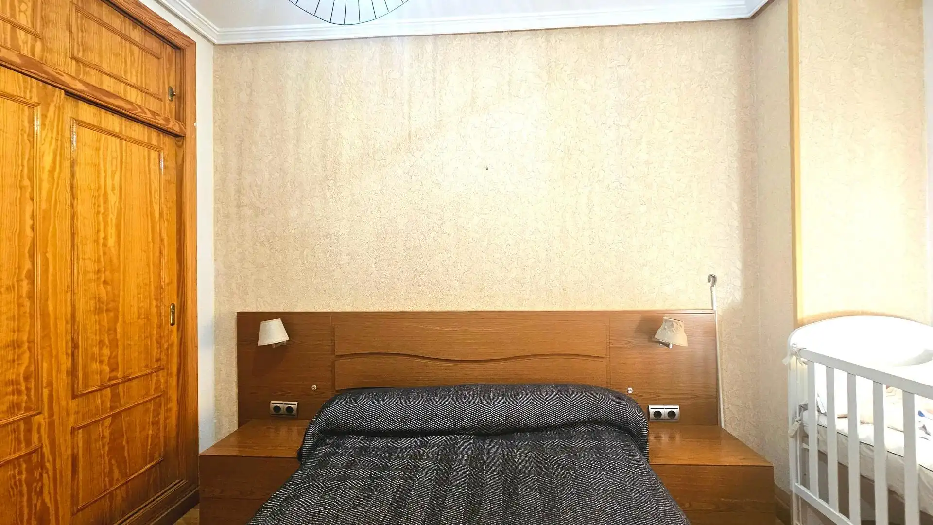 Schlafzimmer von Wohnung zum Verkauf in La Unión mit Klimaanlage, Heizung und Terrasse